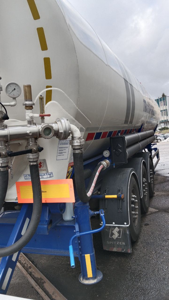 SPITZER SK2760CAL - Silo semi-trailer: picture 5 SPITZER SK2760CAL - Silo semi-trailer: picture 5