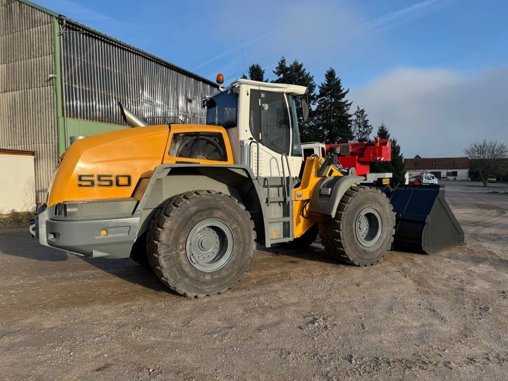Wheel loader Liebherr L 550: picture 6 Wheel loader Liebherr L 550: picture 6