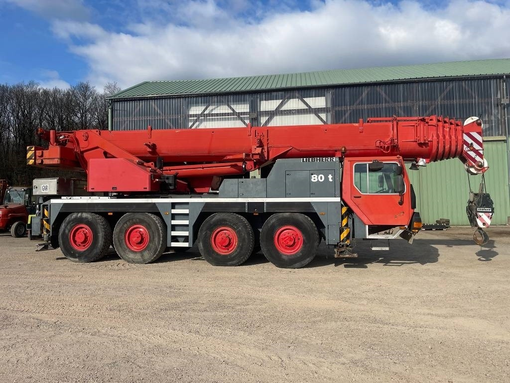 All terrain crane Liebherr LTM 1080-1: picture 7