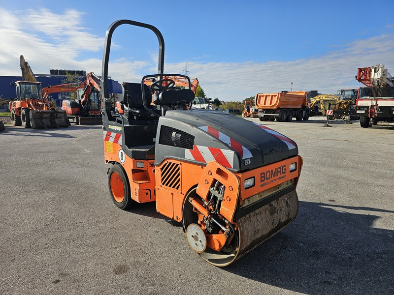 BOMAG BW100AC-4 - Combination roller: picture 5 BOMAG BW100AC-4 - Combination roller: picture 5
