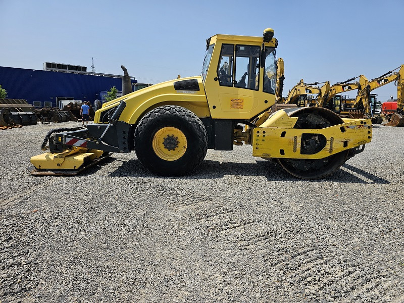 BOMAG - Compactor: picture 5 BOMAG - Compactor: picture 5