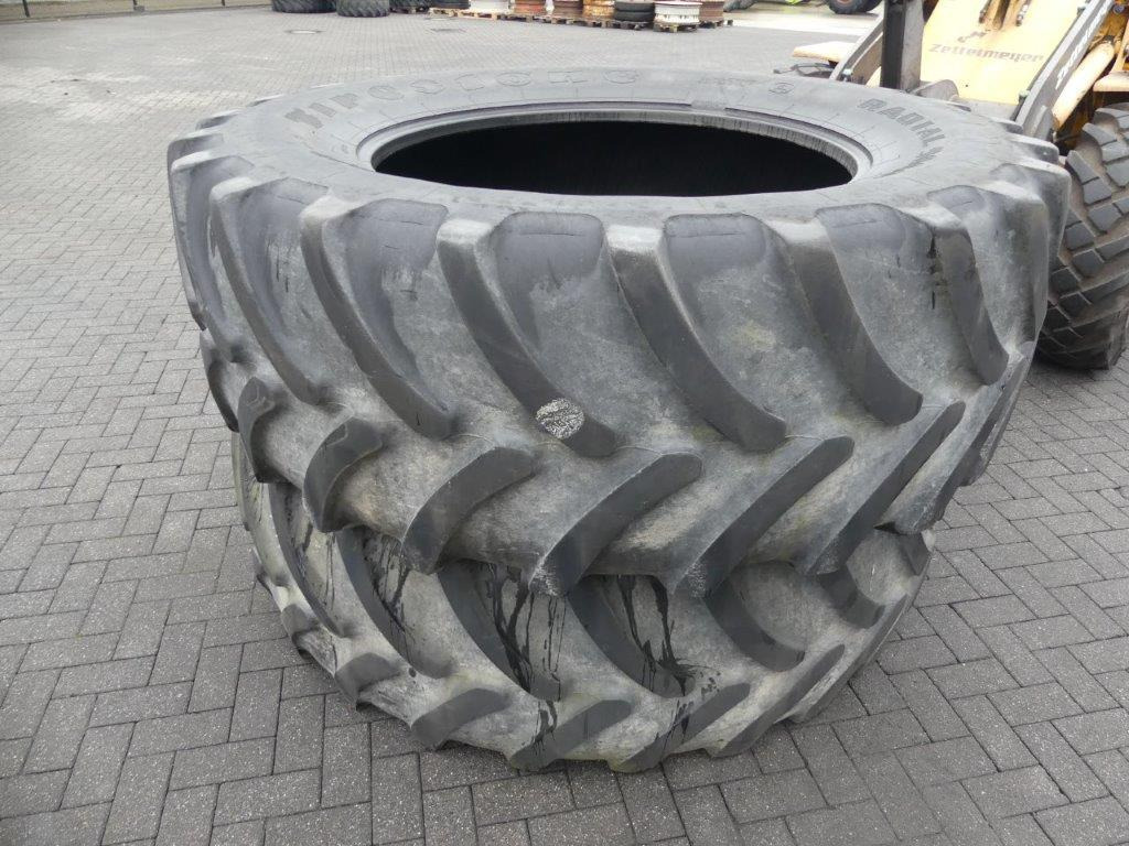 2x Michelin 650/65R42 - Tire: picture 2 2x Michelin 650/65R42 - Tire: picture 2