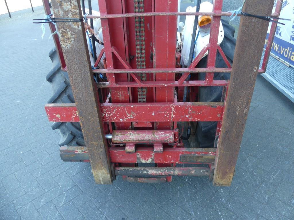 Farm tractor David Brown 885: picture 6