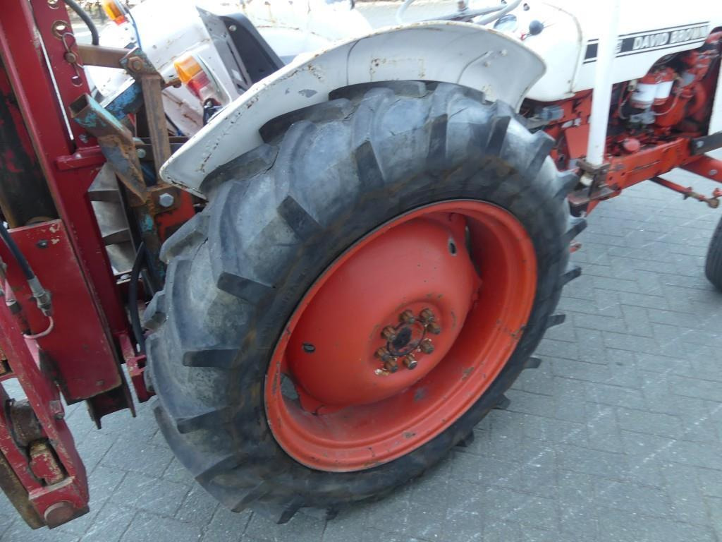 Farm tractor David Brown 885: picture 8