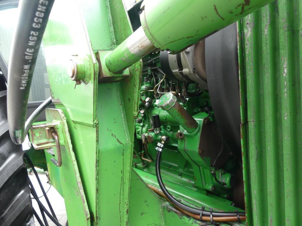 Farm tractor International 744S: picture 25