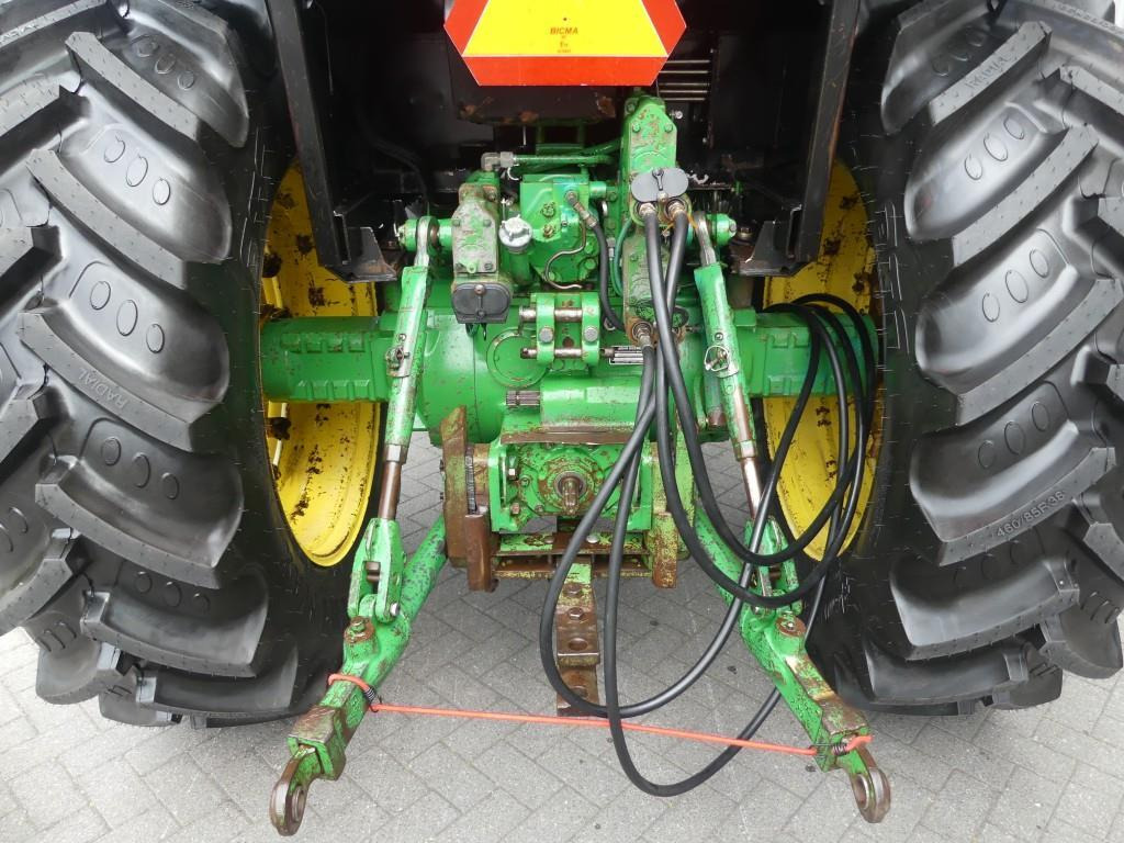 Farm tractor International 744S: picture 8