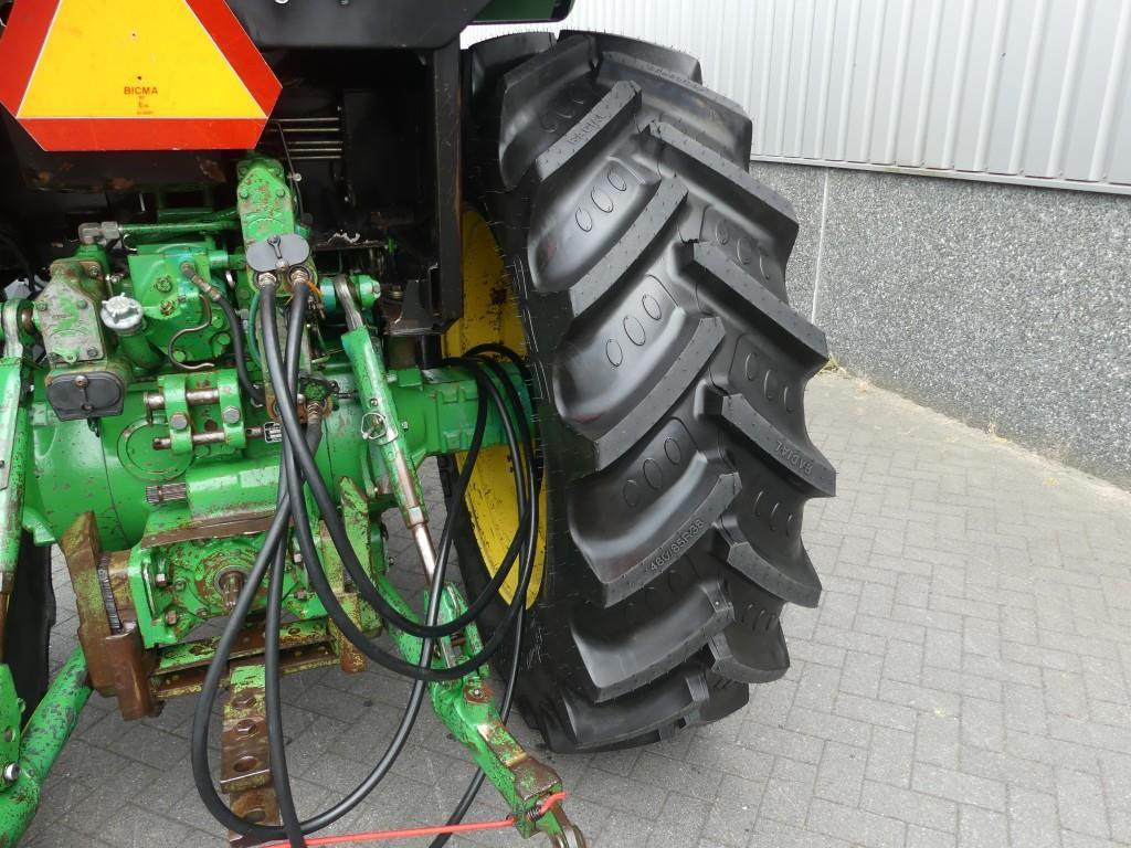 Farm tractor International 744S: picture 7