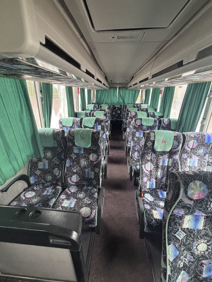 Coach MAN: picture 16 Coach MAN: picture 16