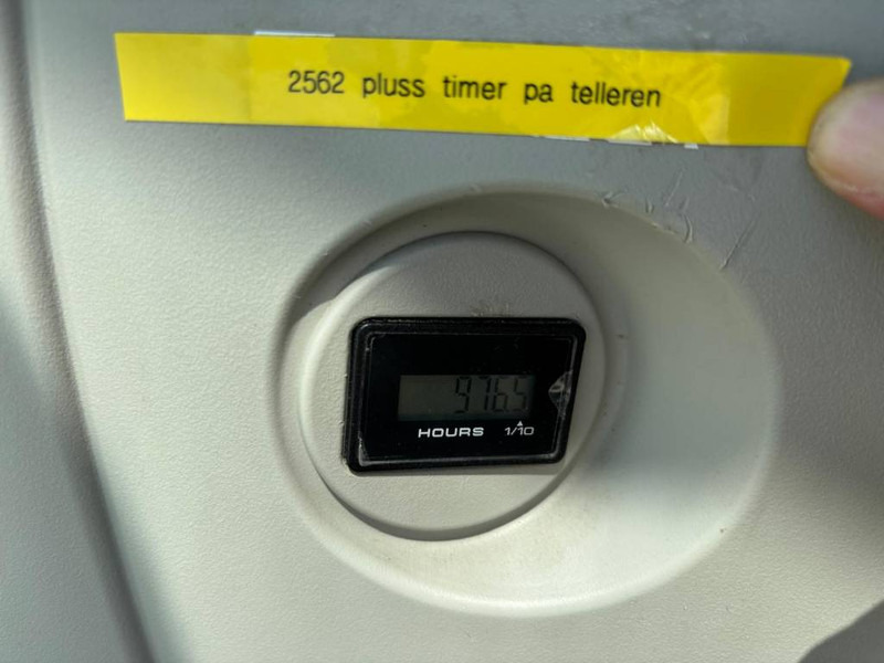 Kobelco SK 75 SR-3E - Mini excavator: picture 5 Kobelco SK 75 SR-3E - Mini excavator: picture 5