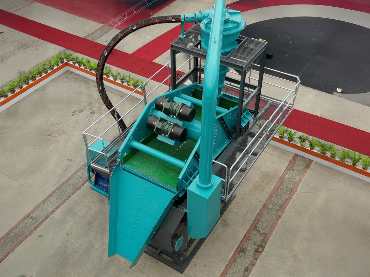 Constmach Entwässerungssiebe und Hydrozyklone Bestpreisgarantie - Screener: picture 4 Constmach Entwässerungssiebe und Hydrozyklone Bestpreisgarantie - Screener: picture 4