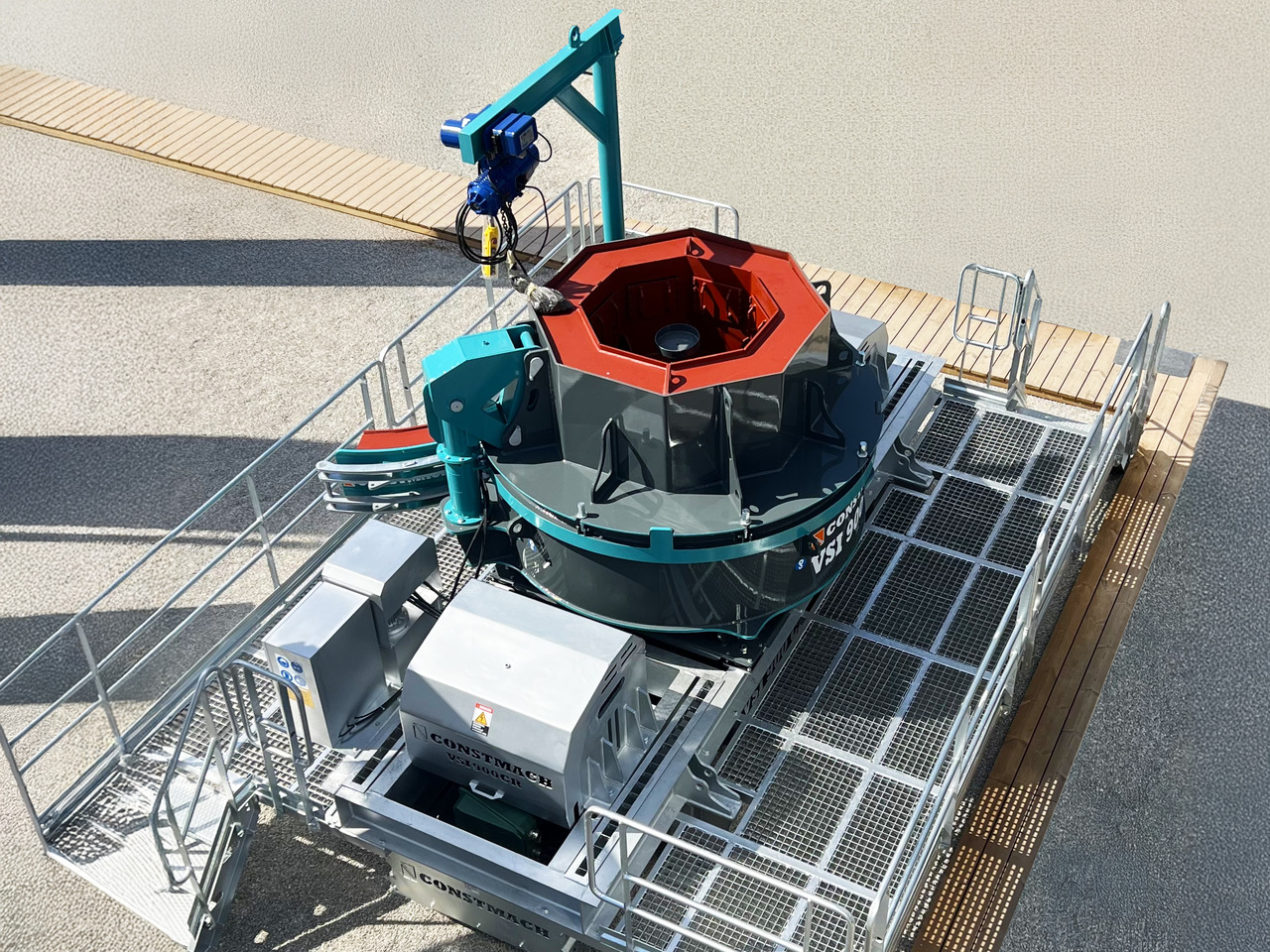 Constmach Steinbrecher mit vertikaler Welle, 190-250 t/h - Impact crusher: picture 2 Constmach Steinbrecher mit vertikaler Welle, 190-250 t/h - Impact crusher: picture 2