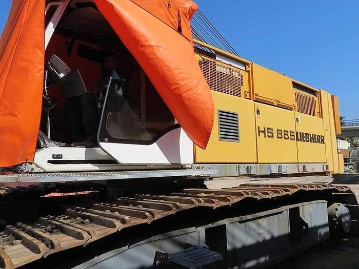 Liebherr HS885HD + BAUER CUTTER - 38 METERS - Crane: picture 1 Liebherr HS885HD + BAUER CUTTER - 38 METERS - Crane: picture 1