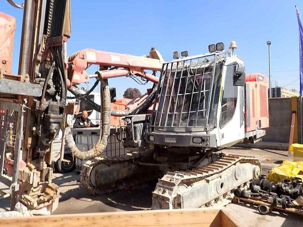 Sandvik DX800 - Drilling rig: picture 1 Sandvik DX800 - Drilling rig: picture 1