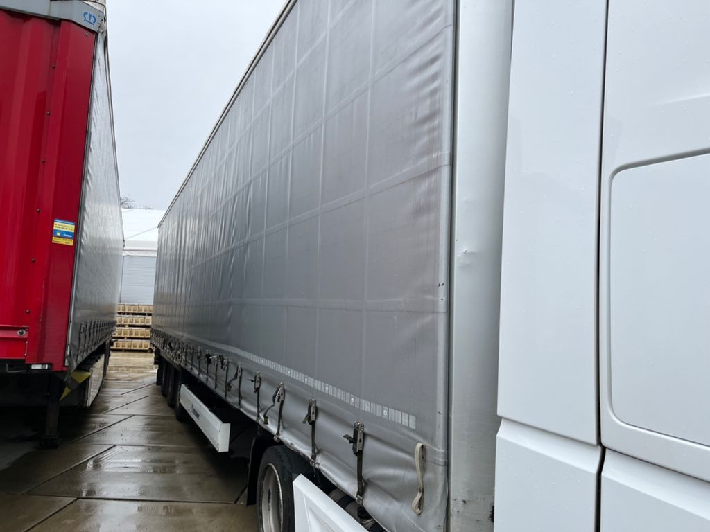 Curtainsider semi-trailer Krone SD Mega: picture 1