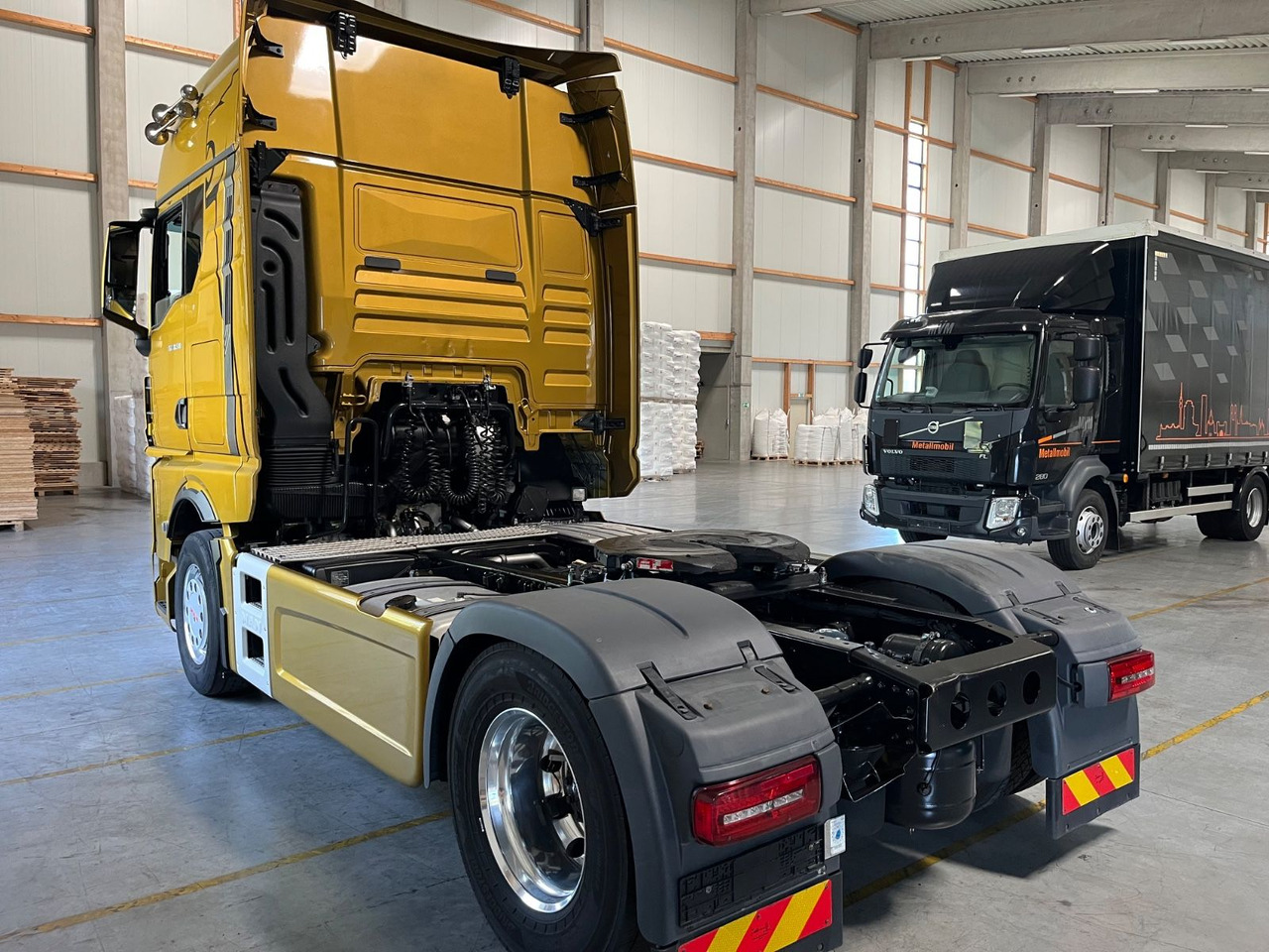 MAN TGX 18.510 - Tractor unit: picture 5 MAN TGX 18.510 - Tractor unit: picture 5