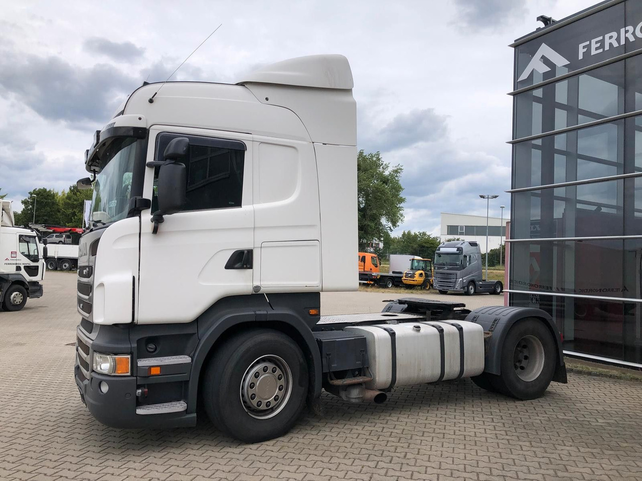 Scania R420 PTO*Automatik mit Kupplungspedale - Tractor unit: picture 3 Scania R420 PTO*Automatik mit Kupplungspedale - Tractor unit: picture 3