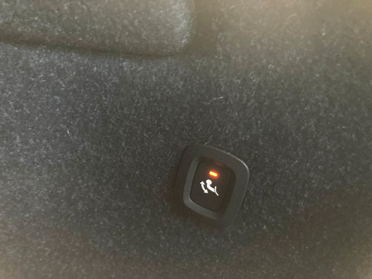 SUV Volvo XC 40 T4 Inscription Expr. Recharge Plug-In Hyb: picture 10 SUV Volvo XC 40 T4 Inscription Expr. Recharge Plug-In Hyb: picture 10