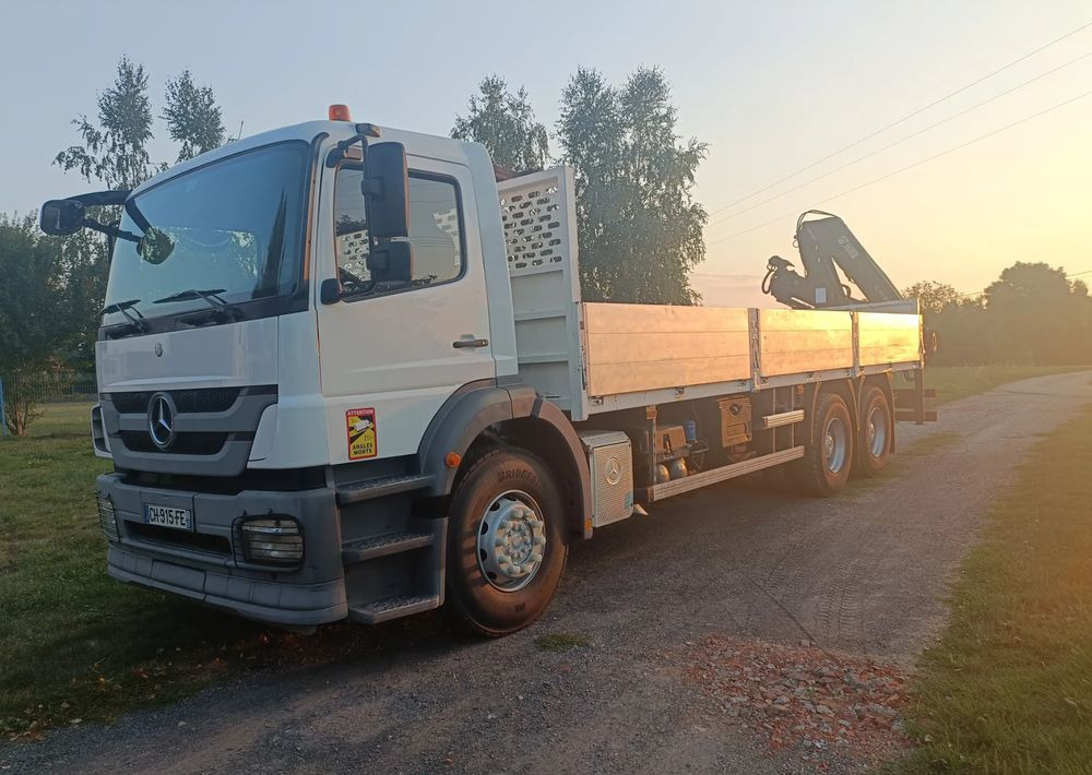 Mercedes-Benz AXOR 2633 - Dropside/ Flatbed truck, Crane truck: picture 1 Mercedes-Benz AXOR 2633 - Dropside/ Flatbed truck, Crane truck: picture 1