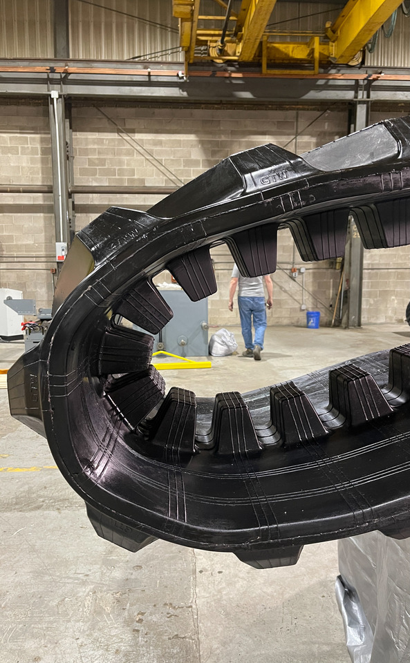 New Track for Tracked tractor GTW TankTuff CATERPILLAR AGCO CAT Challenger Fendt: picture 7 New Track for Tracked tractor GTW TankTuff CATERPILLAR AGCO CAT Challenger Fendt: picture 7