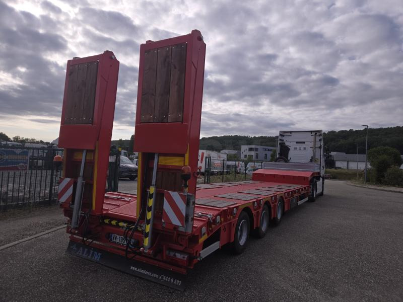 Alim porte engins 3 essieux - Low loader semi-trailer: picture 4 Alim porte engins 3 essieux - Low loader semi-trailer: picture 4