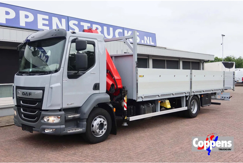 DAF LF 260 Openwagen+ Kraan Fassi F85 B023+ Radio controle - Crane truck: picture 2 DAF LF 260 Openwagen+ Kraan Fassi F85 B023+ Radio controle - Crane truck: picture 2