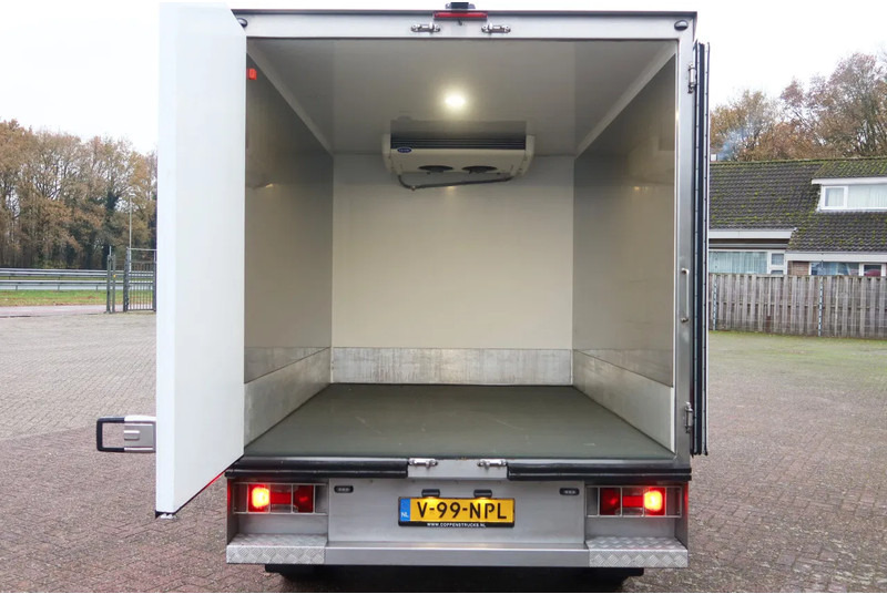 Iveco 35S 180 35 S 180 Hi-Matic - Refrigerated van: picture 4 Iveco 35S 180 35 S 180 Hi-Matic - Refrigerated van: picture 4