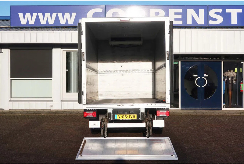 Iveco Daily 35C16 Carrier Xarios 350 Koel+Vries+verwarmen + stekker 220 volt, Dhollandia 750 kg klep - Refrigerated van: picture 3 Iveco Daily 35C16 Carrier Xarios 350 Koel+Vries+verwarmen + stekker 220 volt, Dhollandia 750 kg klep - Refrigerated van: picture 3