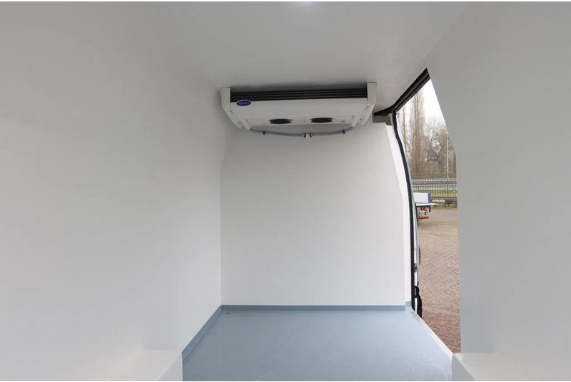 Refrigerated van Iveco Daily 35S16 Koelen/vriezen/verwarmen Carrier Xarios 350 + nacht aansluiting 220 volt: picture 10