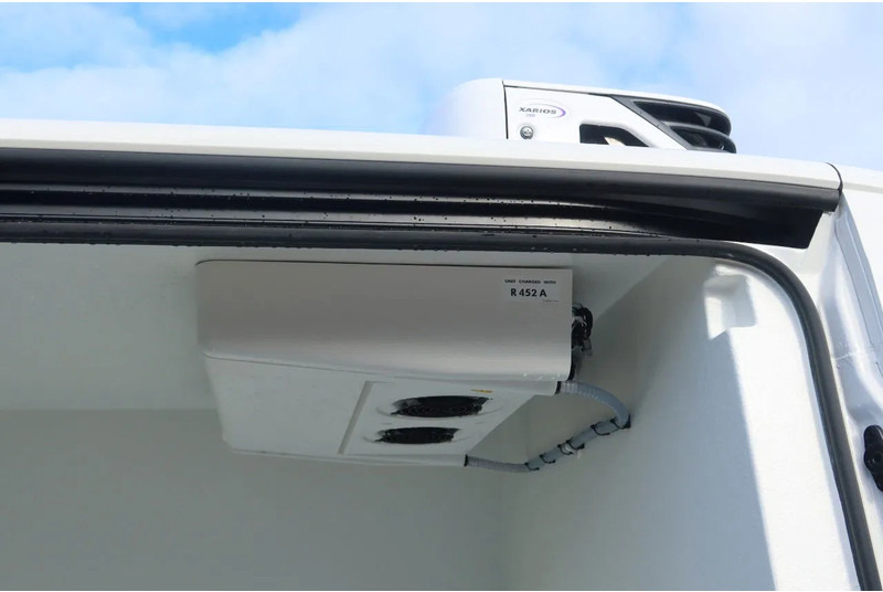 MAN TGE 50.160 Koel/Vries/Verwarmen + nachtaansluiting Carrier Xarios 350 L4/H2 automaat. Dubbel lucht. - Refrigerated van: picture 4 MAN TGE 50.160 Koel/Vries/Verwarmen + nachtaansluiting Carrier Xarios 350 L4/H2 automaat. Dubbel lucht. - Refrigerated van: picture 4