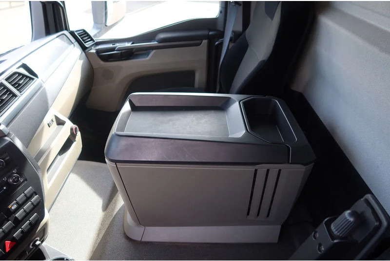 MAN TGM 15.290 Bak + klep Full air suspension Euro 6 Automaat - Box truck: picture 5 MAN TGM 15.290 Bak + klep Full air suspension Euro 6 Automaat - Box truck: picture 5