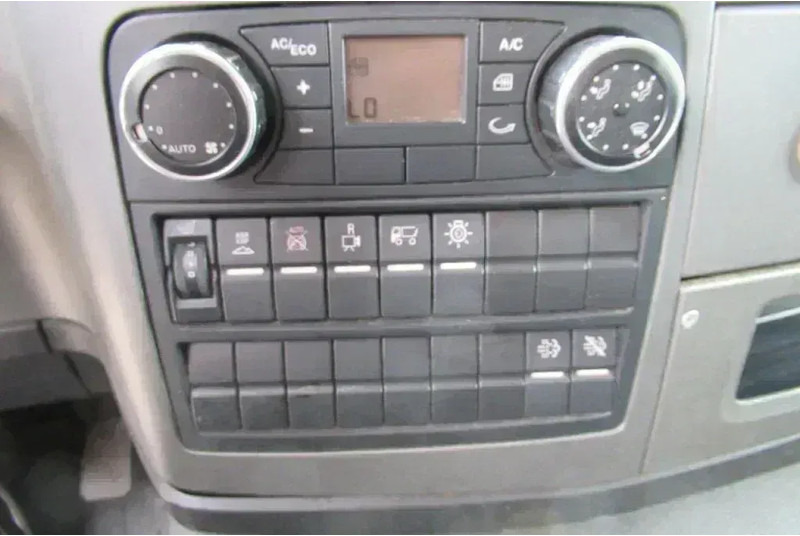 Box truck MAN TGM 18.250 Bak + klep Euro 6: picture 7