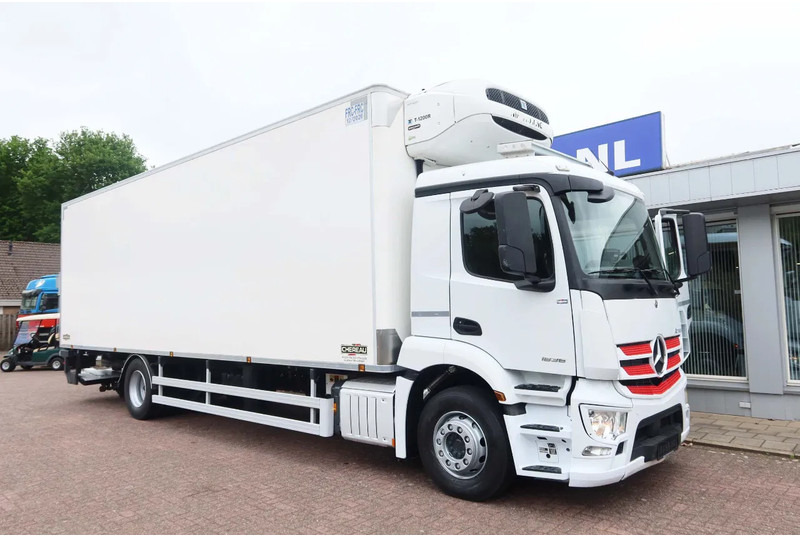 Mercedes-Benz Actros 1836 1836 L Koel/Vries+Klep Bi-Temp ThermokingT 1200R - Refrigerator truck: picture 2 Mercedes-Benz Actros 1836 1836 L Koel/Vries+Klep Bi-Temp ThermokingT 1200R - Refrigerator truck: picture 2