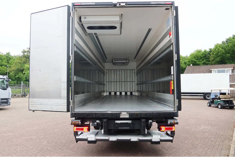 Mercedes-Benz Actros 1836 1836 L Koel/Vries+Klep Bi-Temp ThermokingT 1200R - Refrigerator truck: picture 3 Mercedes-Benz Actros 1836 1836 L Koel/Vries+Klep Bi-Temp ThermokingT 1200R - Refrigerator truck: picture 3