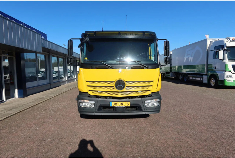 Tow truck Mercedes-Benz Atego 1221 1221 L Takel wagen 6 Persoons: picture 20