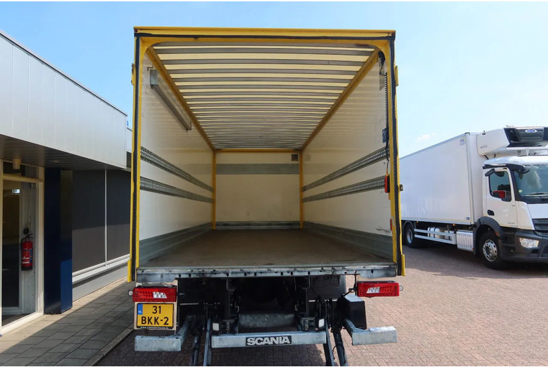 Scania P250 4x2 Bakwagen+Klep E6 Dhollandia 1500 kg - Box truck: picture 4 Scania P250 4x2 Bakwagen+Klep E6 Dhollandia 1500 kg - Box truck: picture 4