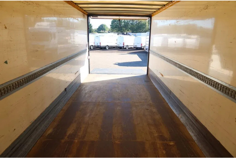 Volvo FE 250 FE 250 Bak + klep E6 - Box truck: picture 4 Volvo FE 250 FE 250 Bak + klep E6 - Box truck: picture 4