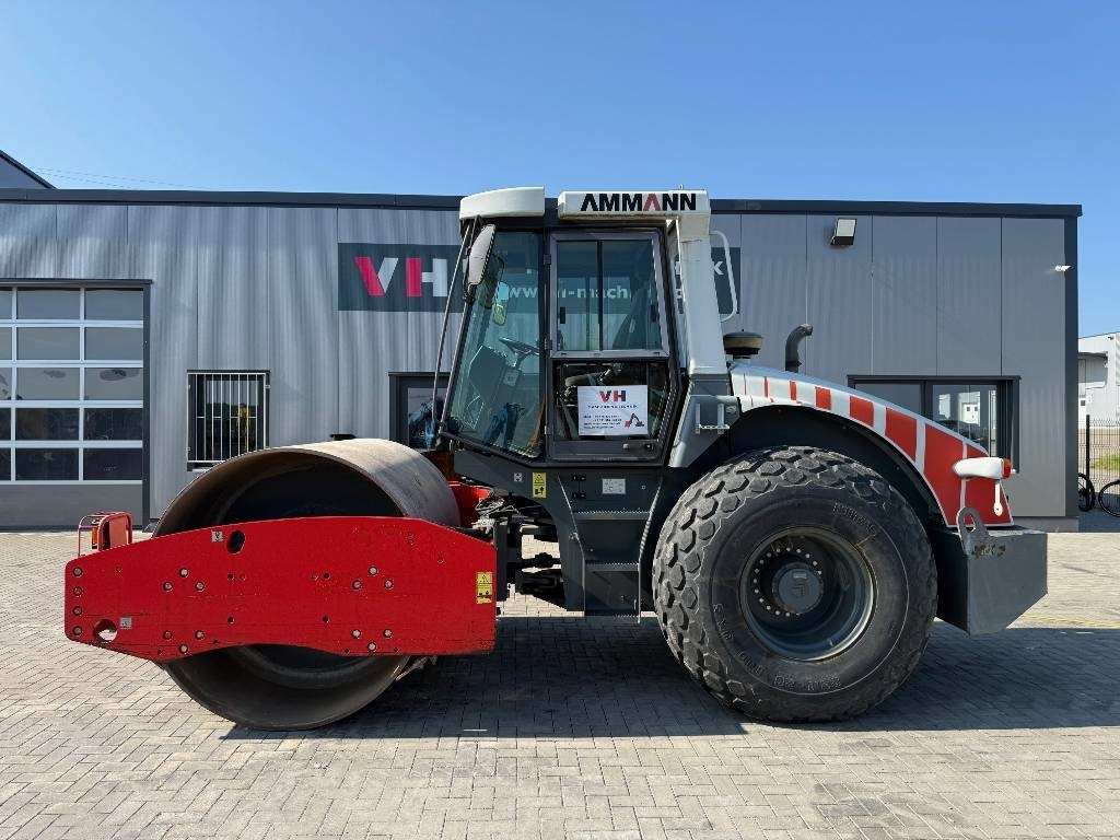 Ammann ASC 110 - Compactor: picture 2 Ammann ASC 110 - Compactor: picture 2