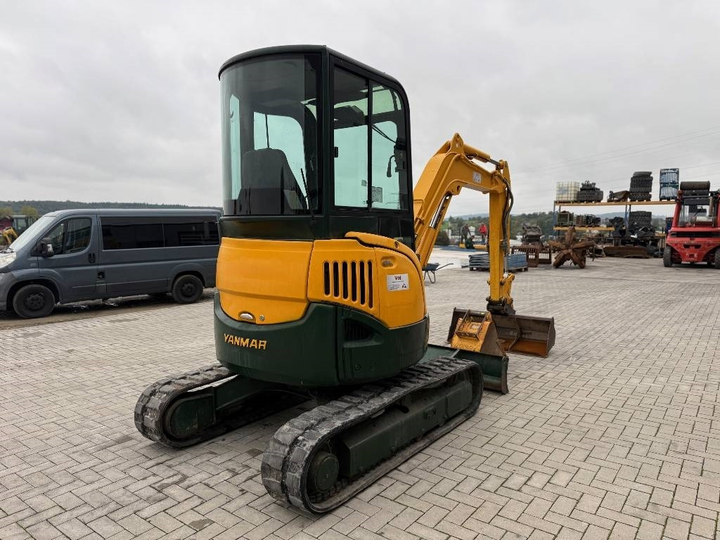 Yanmar Vio 35 - Mini excavator: picture 5 Yanmar Vio 35 - Mini excavator: picture 5