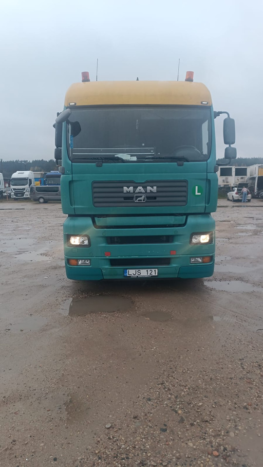 MAN TGA 18440 - Autotransporter truck: picture 1 MAN TGA 18440 - Autotransporter truck: picture 1