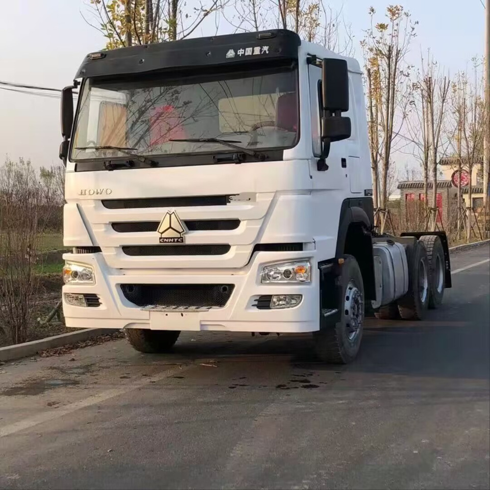 HOWO TRACTOR 6X4 SINOTRUCK 371HP 2020 - Tractor unit: picture 1 HOWO TRACTOR 6X4 SINOTRUCK 371HP 2020 - Tractor unit: picture 1