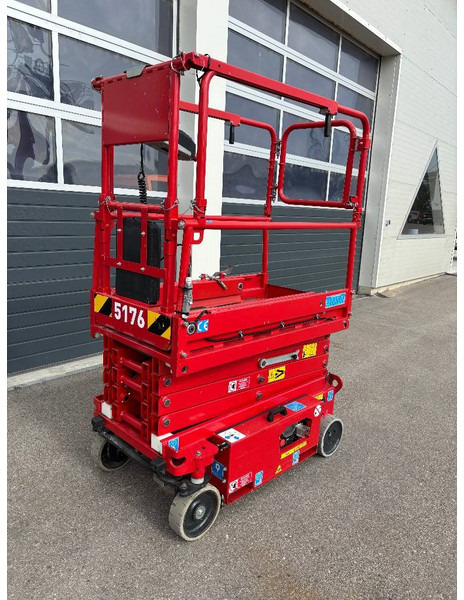Iteco IM5080 UL - 6,90m Elektro Scherenarbeitsbühne - Scissor lift: picture 5 Iteco IM5080 UL - 6,90m Elektro Scherenarbeitsbühne - Scissor lift: picture 5