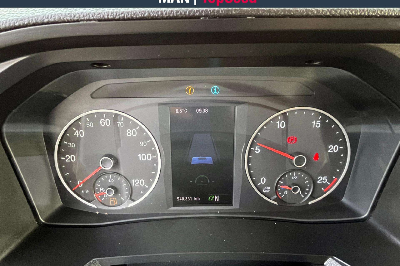 Tractor unit MAN TGX 18.470 LED: picture 9