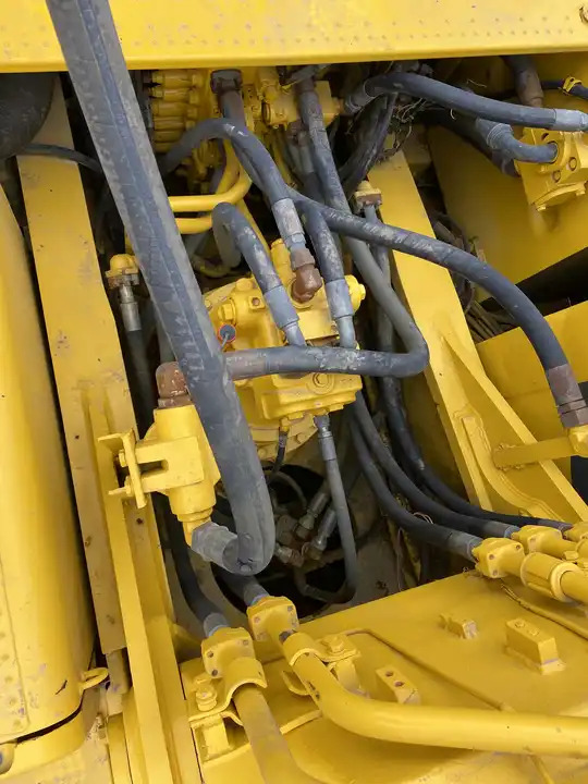 Construction machinery 45 Tons Used Komatsu excavator pc450-8 crawler excavator original Japan Komatsu 450-8 for sale on lease Construction machinery 45 Tons Used Komatsu excavator pc450-8 crawler excavator original Japan Komatsu 450-8 for sale: picture 6