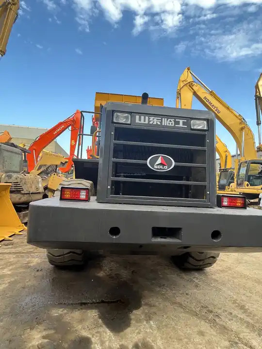 Good Condition SDLG Wheel Loader Used SDLG 956 Loader with good condition and powerful capacity at Cheap Price For Sale - Wheel loader: picture 4 Good Condition SDLG Wheel Loader Used SDLG 956 Loader with good condition and powerful capacity at Cheap Price For Sale - Wheel loader: picture 4