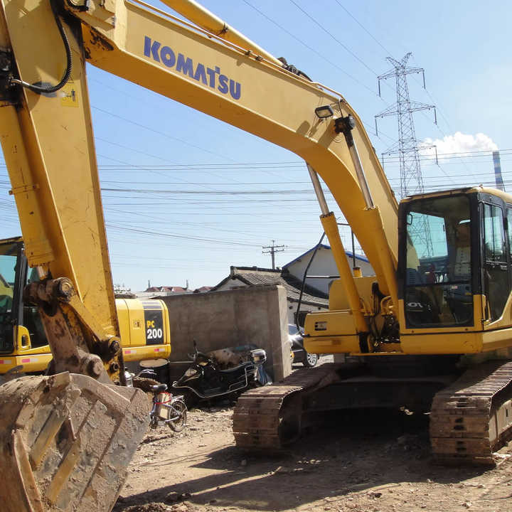 Hot Sell Komatsu PC220 Buy Komatsu PC220 Kamatsu Excavator PC220 Price New Komatsu PC220 Pc200 Pc240 Excavator - Excavator: picture 1 Hot Sell Komatsu PC220 Buy Komatsu PC220 Kamatsu Excavator PC220 Price New Komatsu PC220 Pc200 Pc240 Excavator - Excavator: picture 1