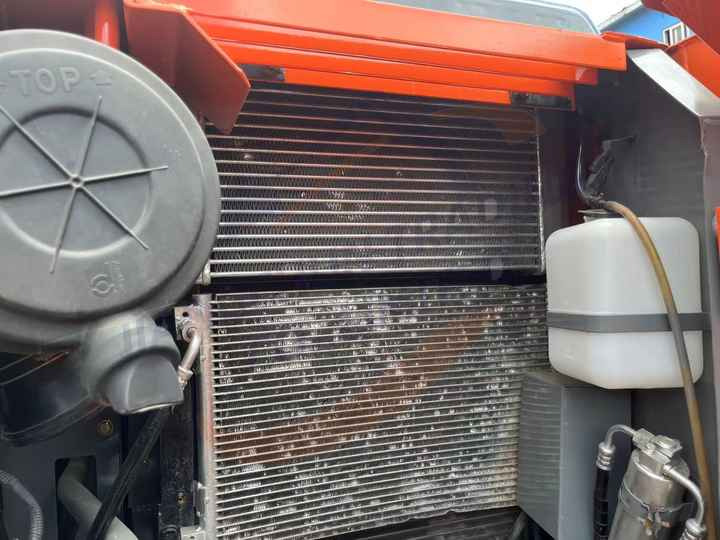 Crawler excavator Hot sale Used Hitachi ZX120 digger medium size Excavator second hand excavator: picture 6