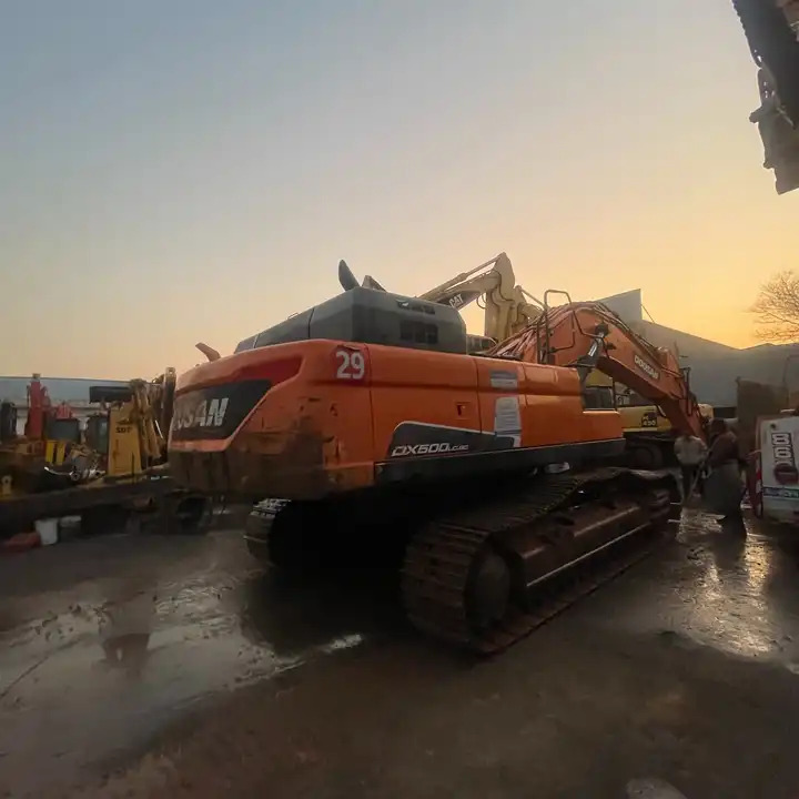 Original Doosan Dx420 Used Excavator/few Working Hours Used 420 Doosan Excavator Dx420 In Stock - Crawler excavator: picture 1 Original Doosan Dx420 Used Excavator/few Working Hours Used 420 Doosan Excavator Dx420 In Stock - Crawler excavator: picture 1