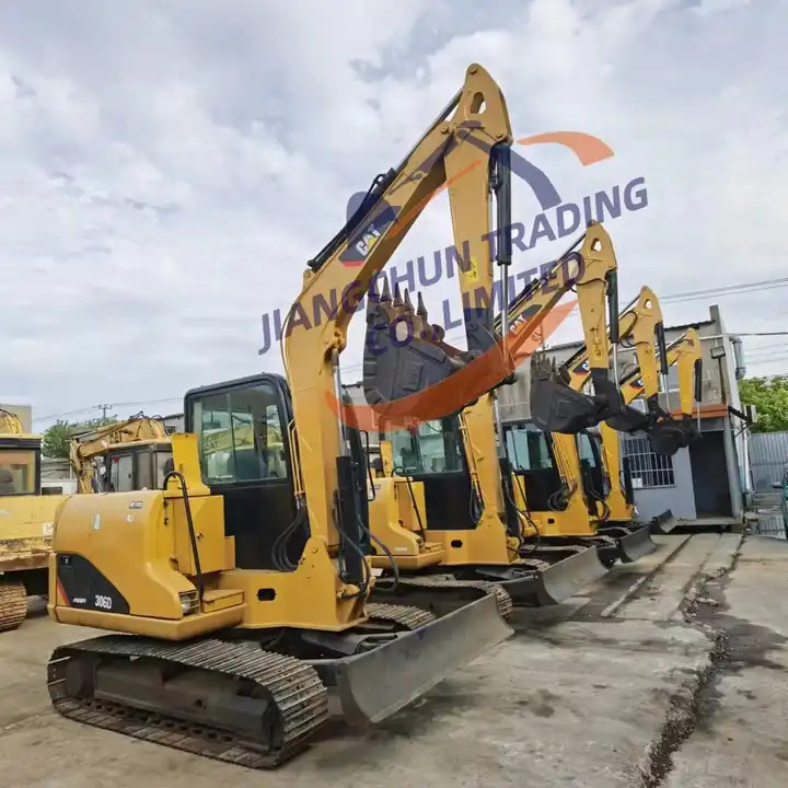 Used Caterpillar CAT 306D Excavator / Cat excavator 305 306 307 308 mini caterpillar excavator for sale - Excavator: picture 2 Used Caterpillar CAT 306D Excavator / Cat excavator 305 306 307 308 mini caterpillar excavator for sale - Excavator: picture 2