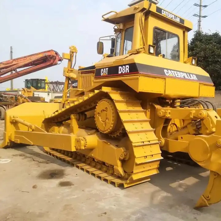 Used Caterpillar bulldozer CAT D8R on sale - Bulldozer: picture 1 Used Caterpillar bulldozer CAT D8R on sale - Bulldozer: picture 1
