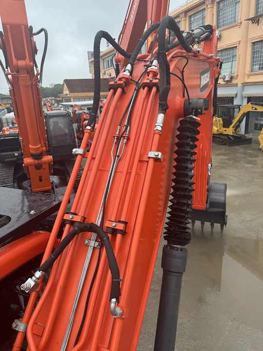 Used Machinery Equipment Dx225lca Used Excavators in Stock for Sale - Crawler excavator: picture 4 Used Machinery Equipment Dx225lca Used Excavators in Stock for Sale - Crawler excavator: picture 4